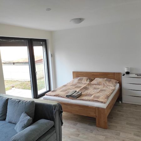 Apartman X06 Mikulov Extérieur photo
