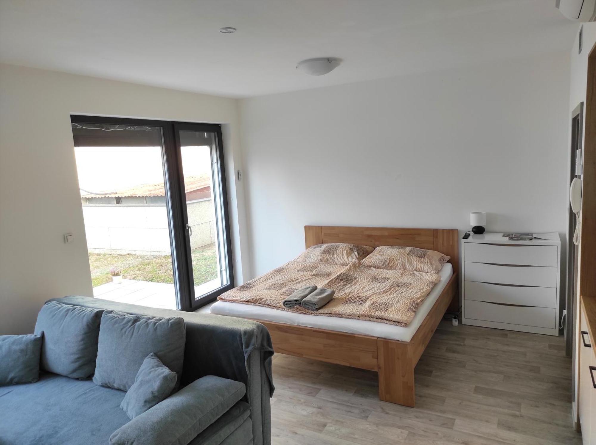 Apartman X06 Mikulov Extérieur photo
